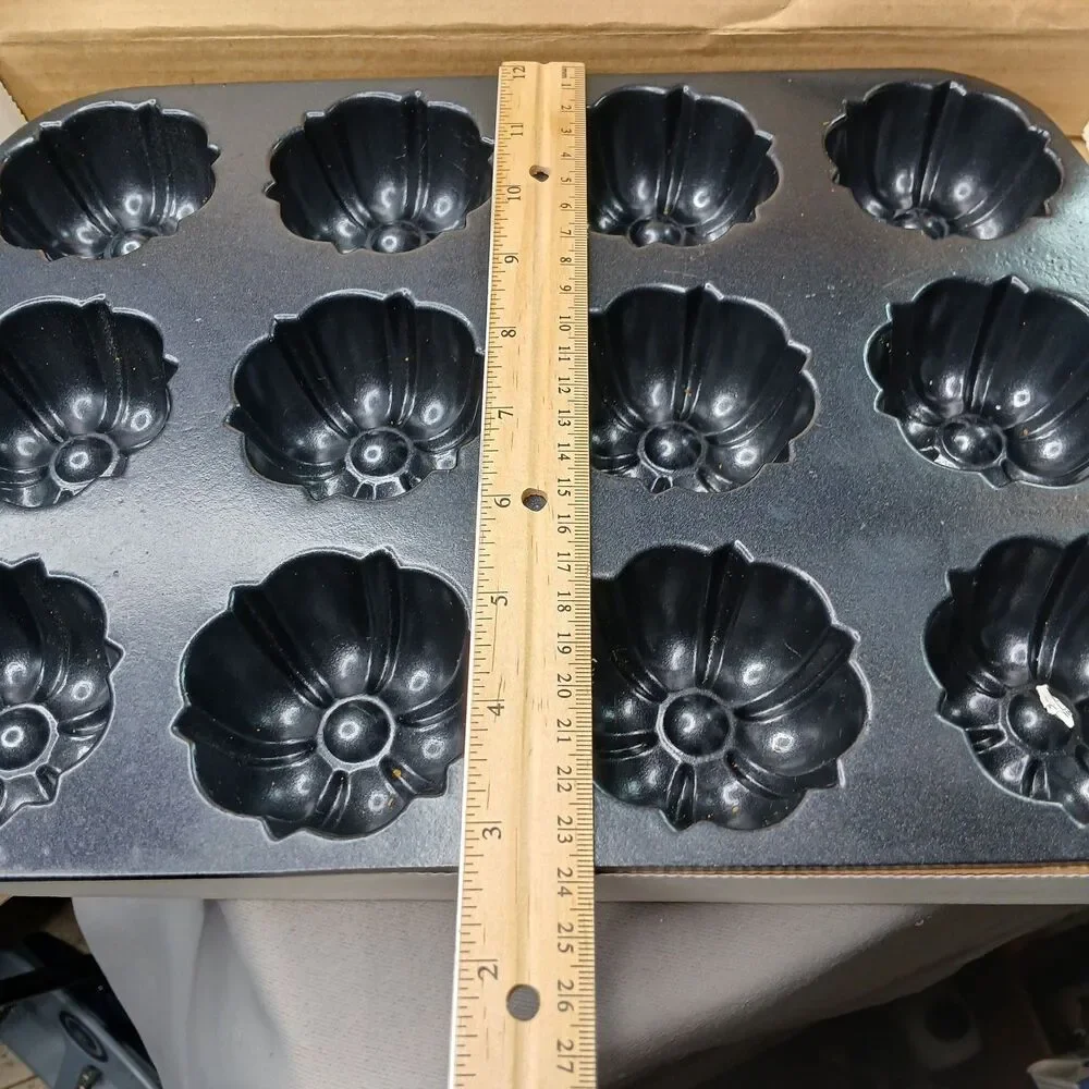 Nordic Ware Hardcoat Professional Non-Stick Bundt Mini Muffin Pan Cast Aluminium